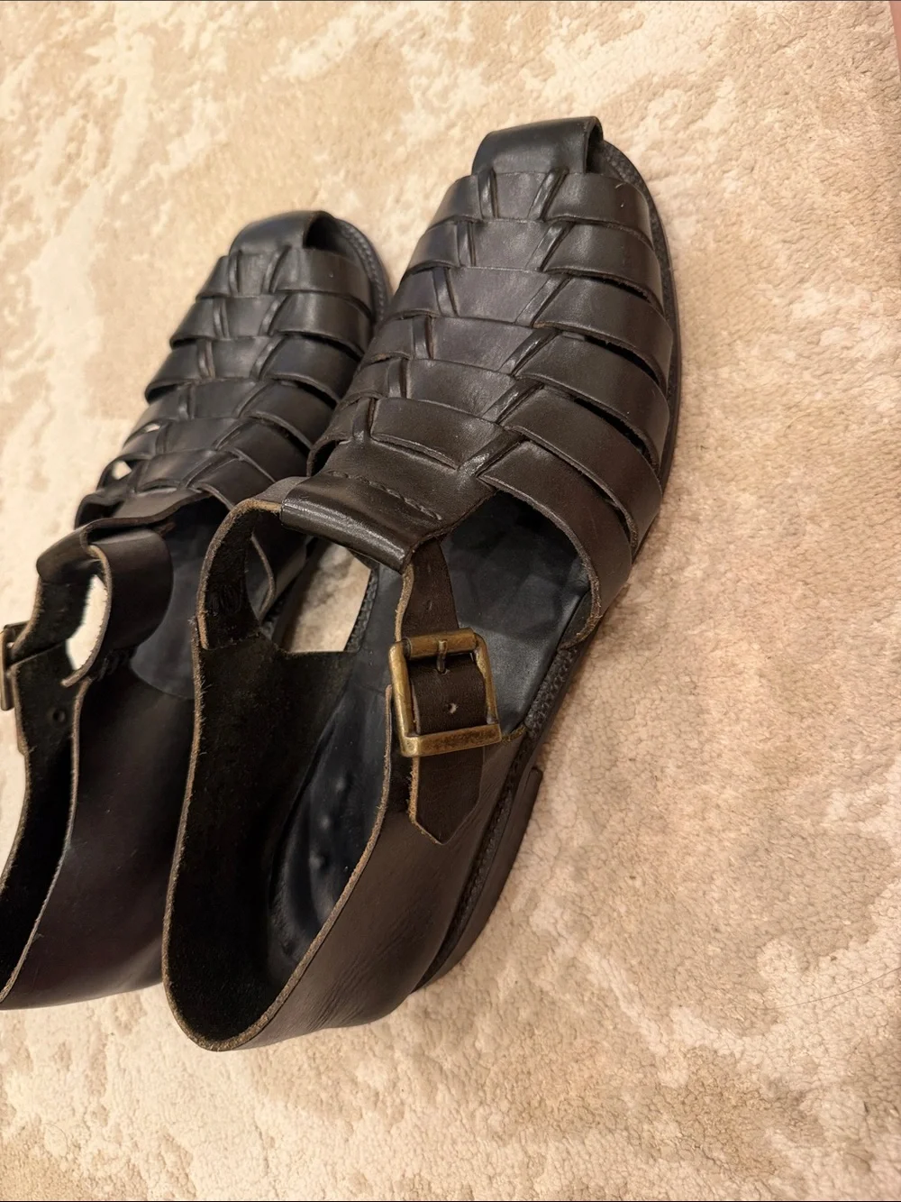 Tommy Bahama Mens  Sandal Size 10